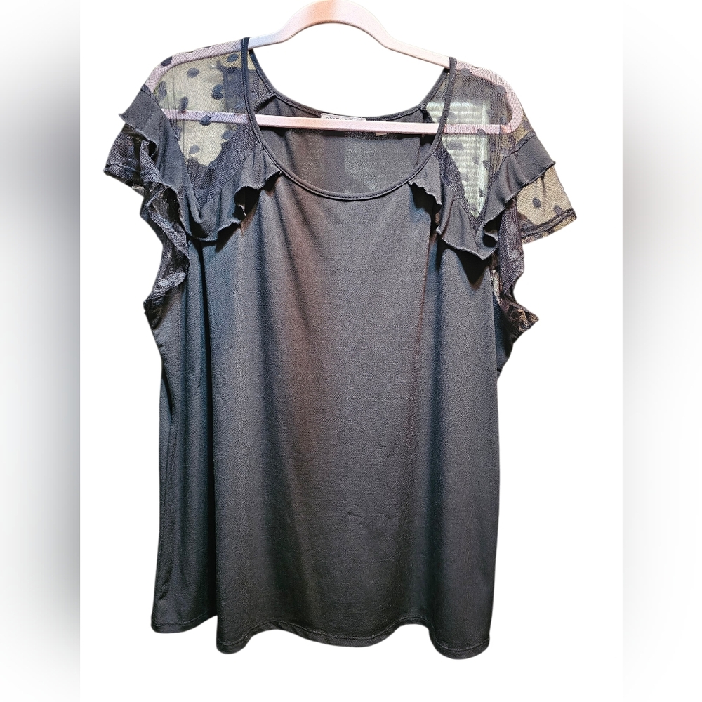 NOTATIONS, SZ 2X Women’s Black Ruffled Sleeve Top
